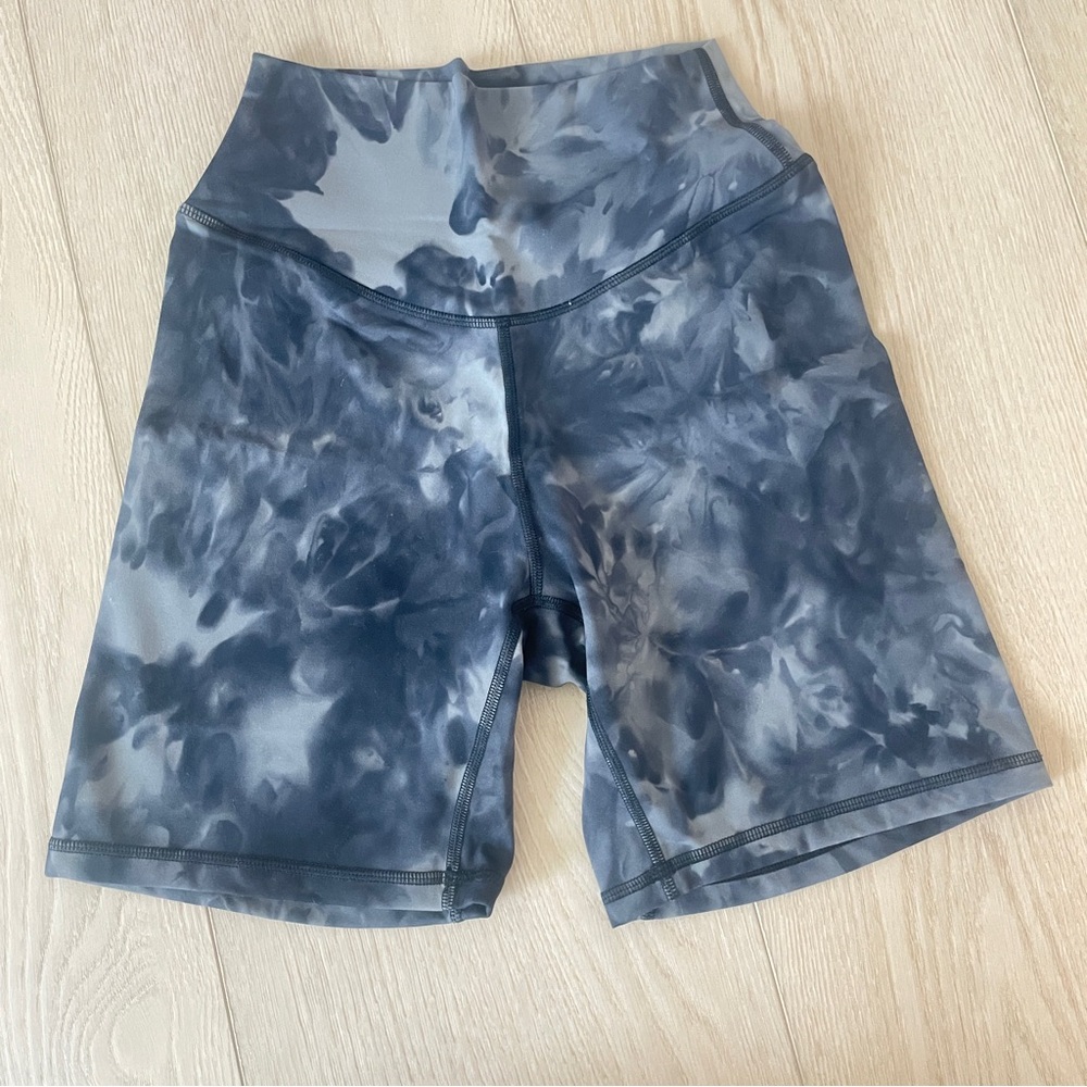 Kamo Fitness Tie-Dye Bike Shorts